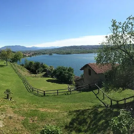 La Casa Nel Parco Arona