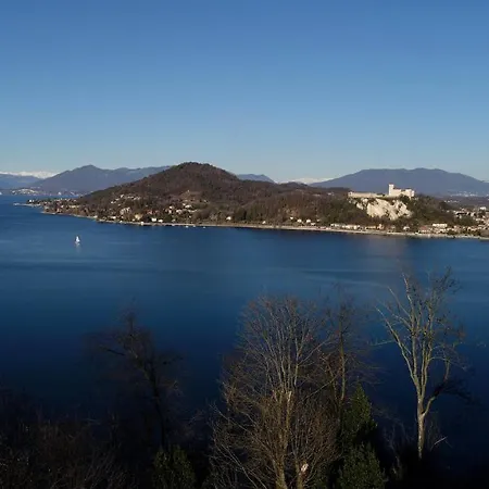 La Casa Nel Parco Tatil Evi Arona